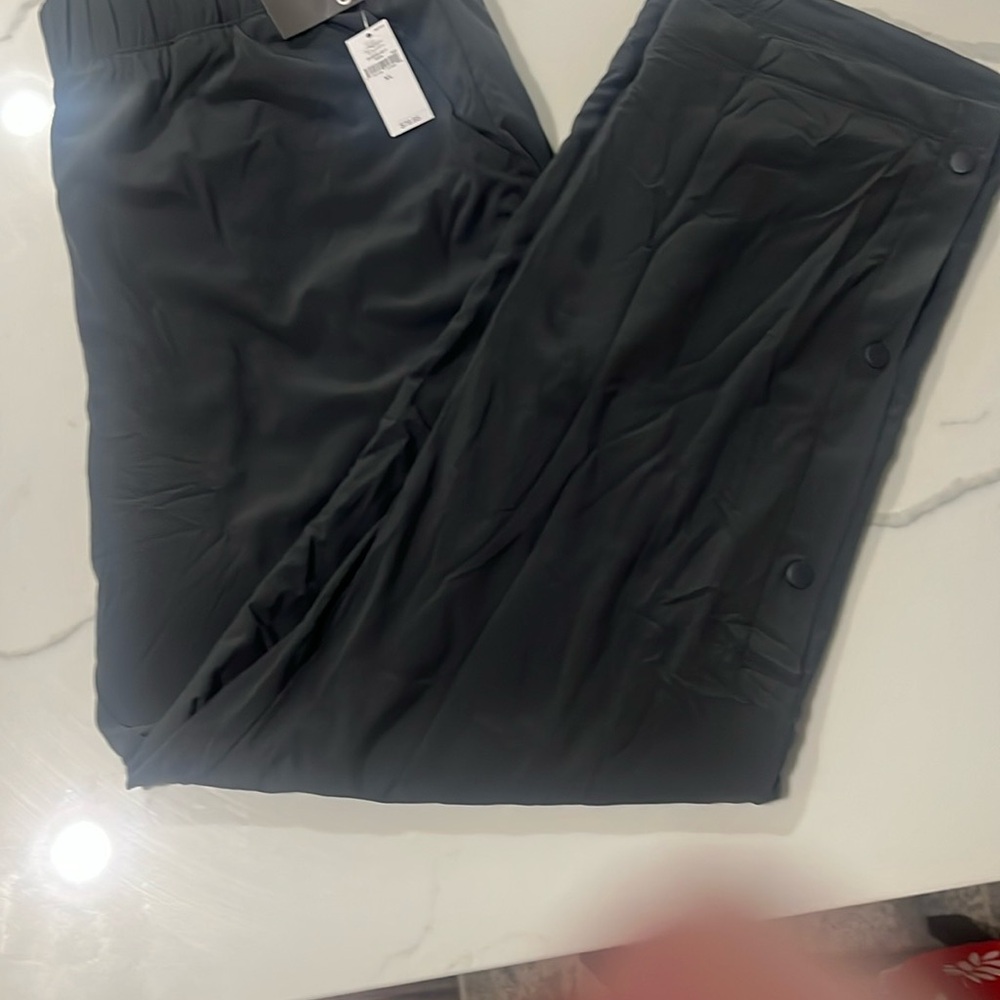 GAP Fit Black Sweatpants Comfortable Joggers New With Tag XL